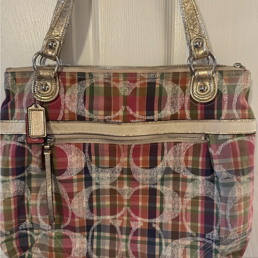 Coach Pastel, Signature Poppy Glam Tote
